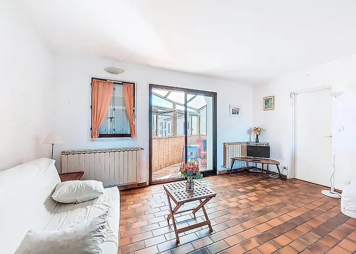 Le Grand Vallon By Interhome شقة باندول