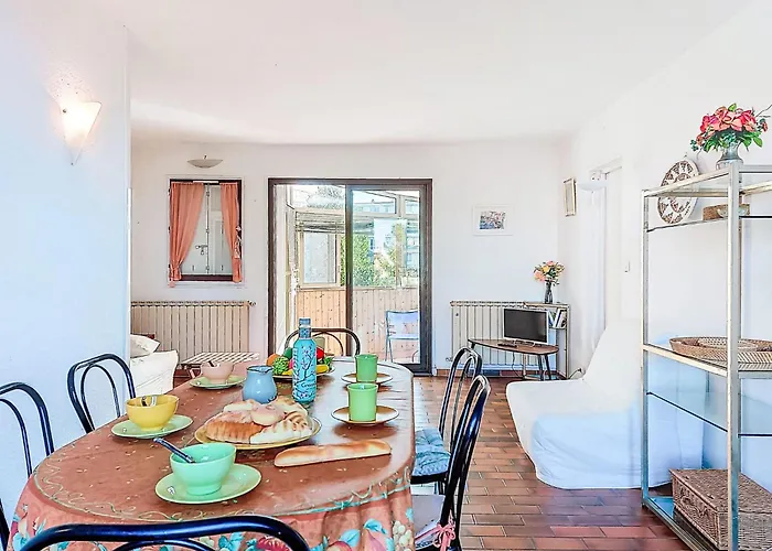 Le Grand Vallon By Interhome شقة باندول